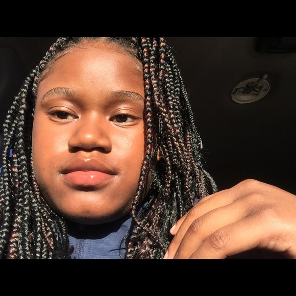 Meet your Posher, Maya - Picture 1 of 1